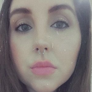 Meet your Posher, Brittney